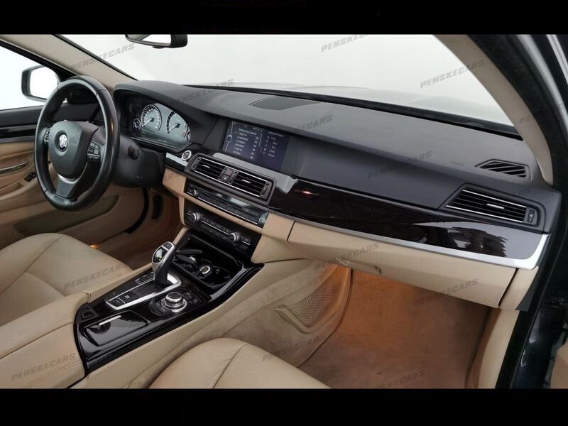 Bmw 5 Series 550i - Benzine - Automatic - 205 478 km