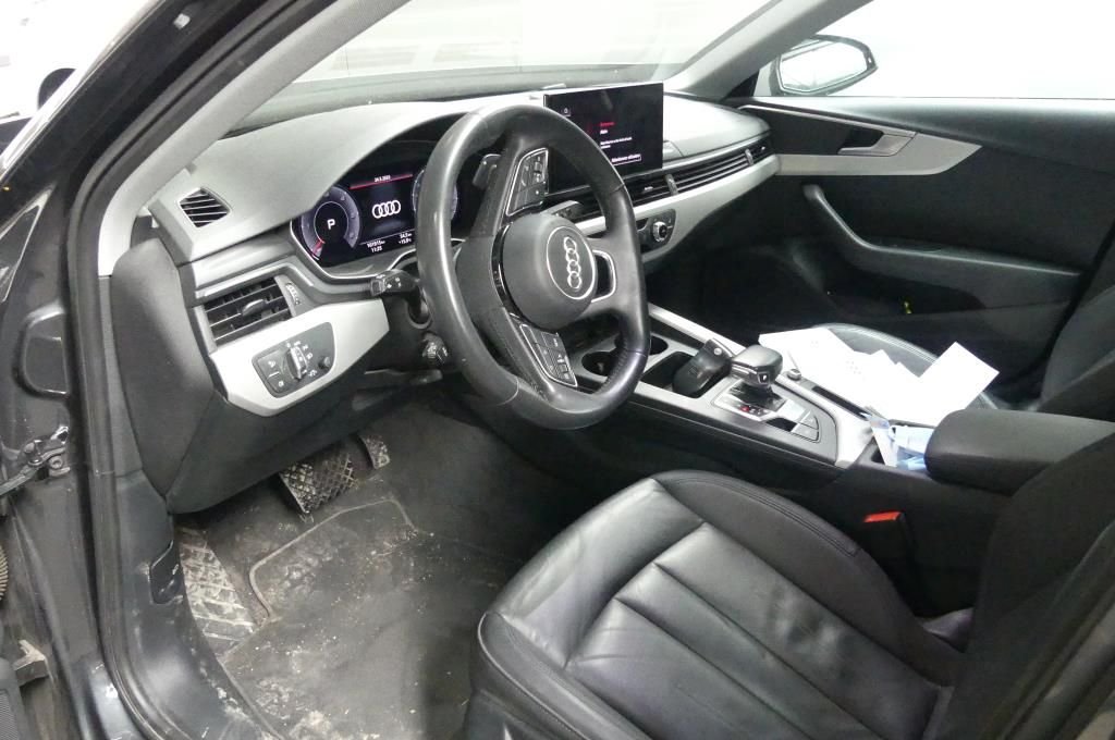 Audi A4 30 TDI - Diesel - Automatic - 101 915 km