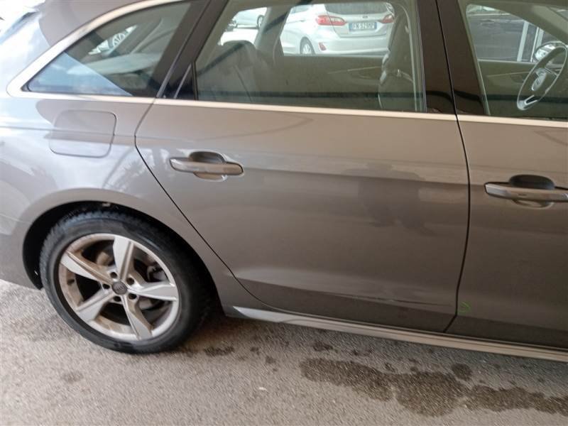 Audi A4 35 - Hybride - Automatic - 177 981 km