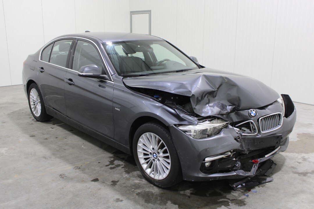 Bmw 3 Series 318d - Diesel - Manual - 16 509 km