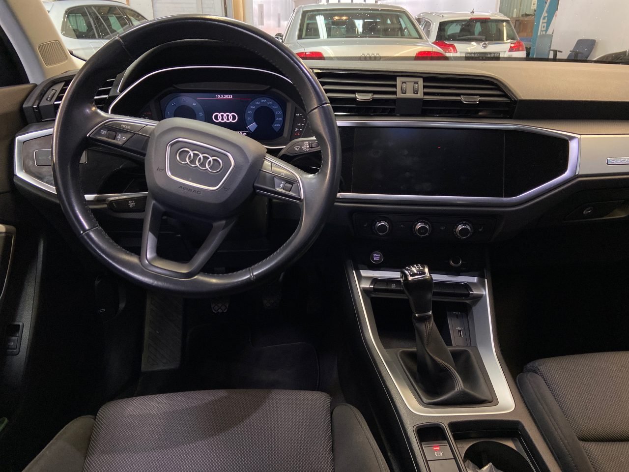 Audi Q3 35 TDI - Diesel - Manual - 128 732 km