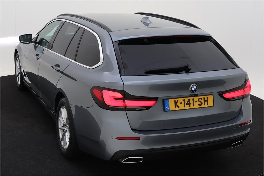 Bmw 5 Series 520d - Hybride - Automatic - 136 044 km