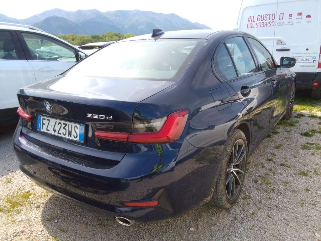 Bmw 3 Series 320d - Diesel - Automatic - 134 143 km