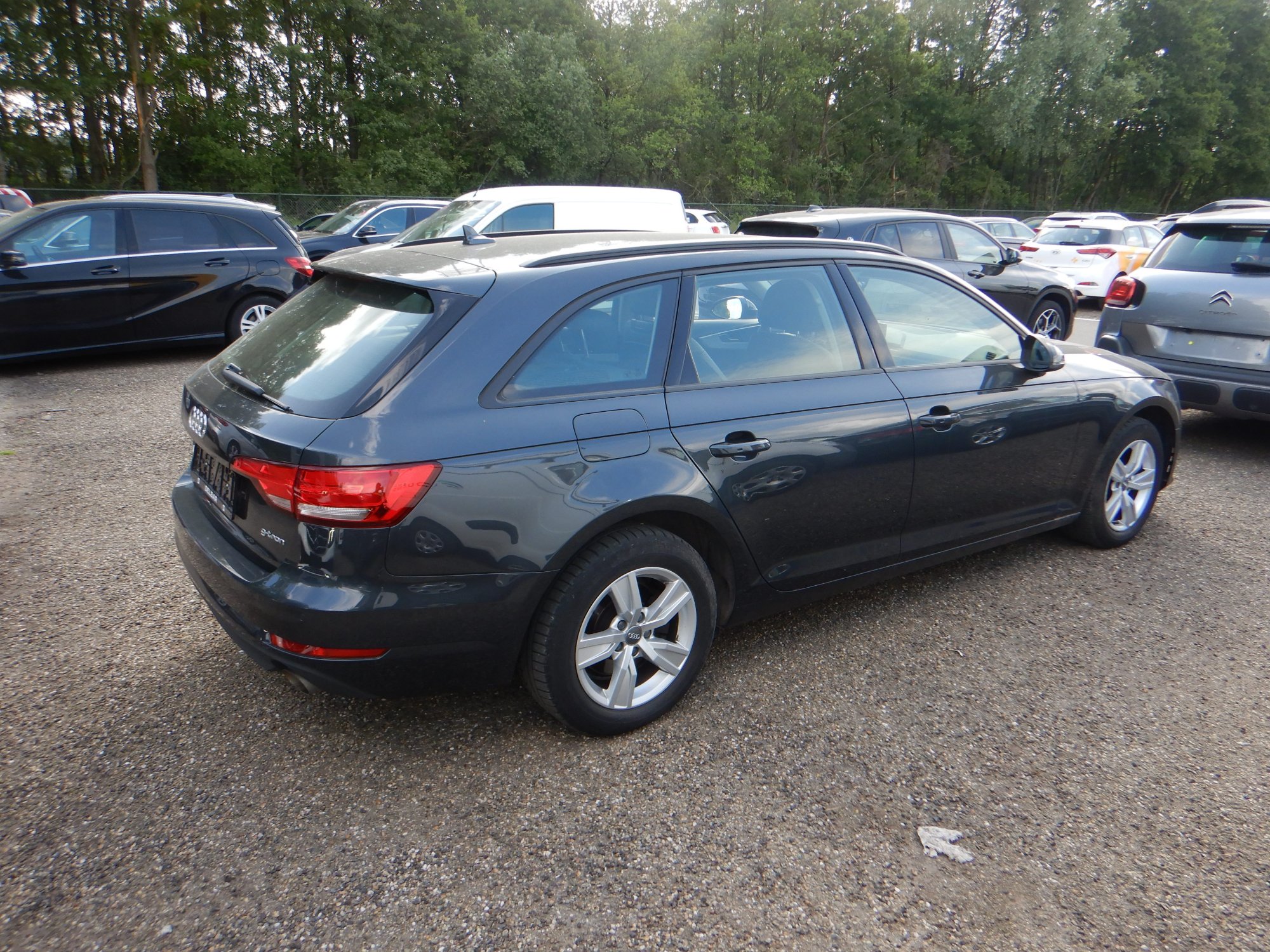 Audi A4 2.0 TFSI - CNG - Automatic - 119 800 km