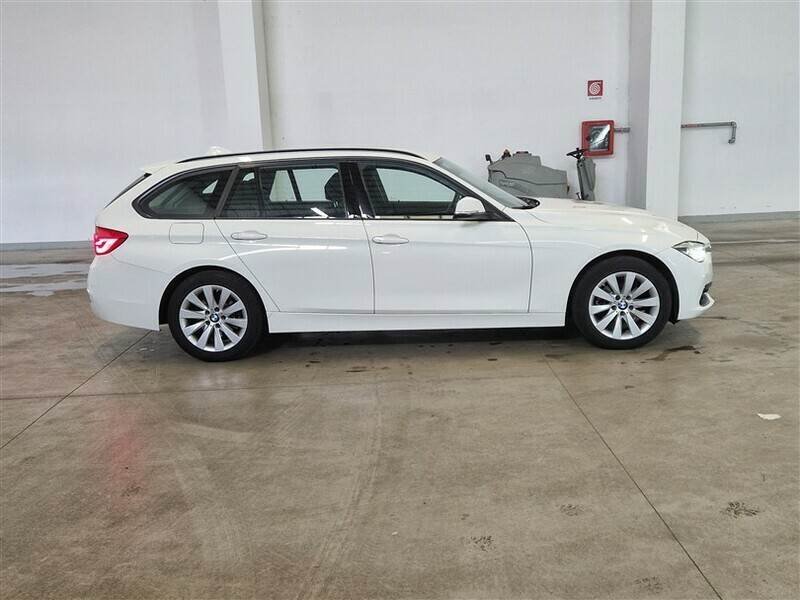 Bmw 3 Series 320d - Diesel - Automatic - 193 410 km