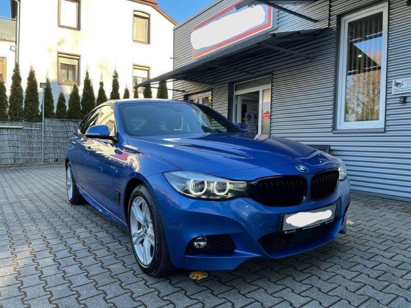 Bmw 3 Series 320i - Benzine - Automatic - 24 951 km