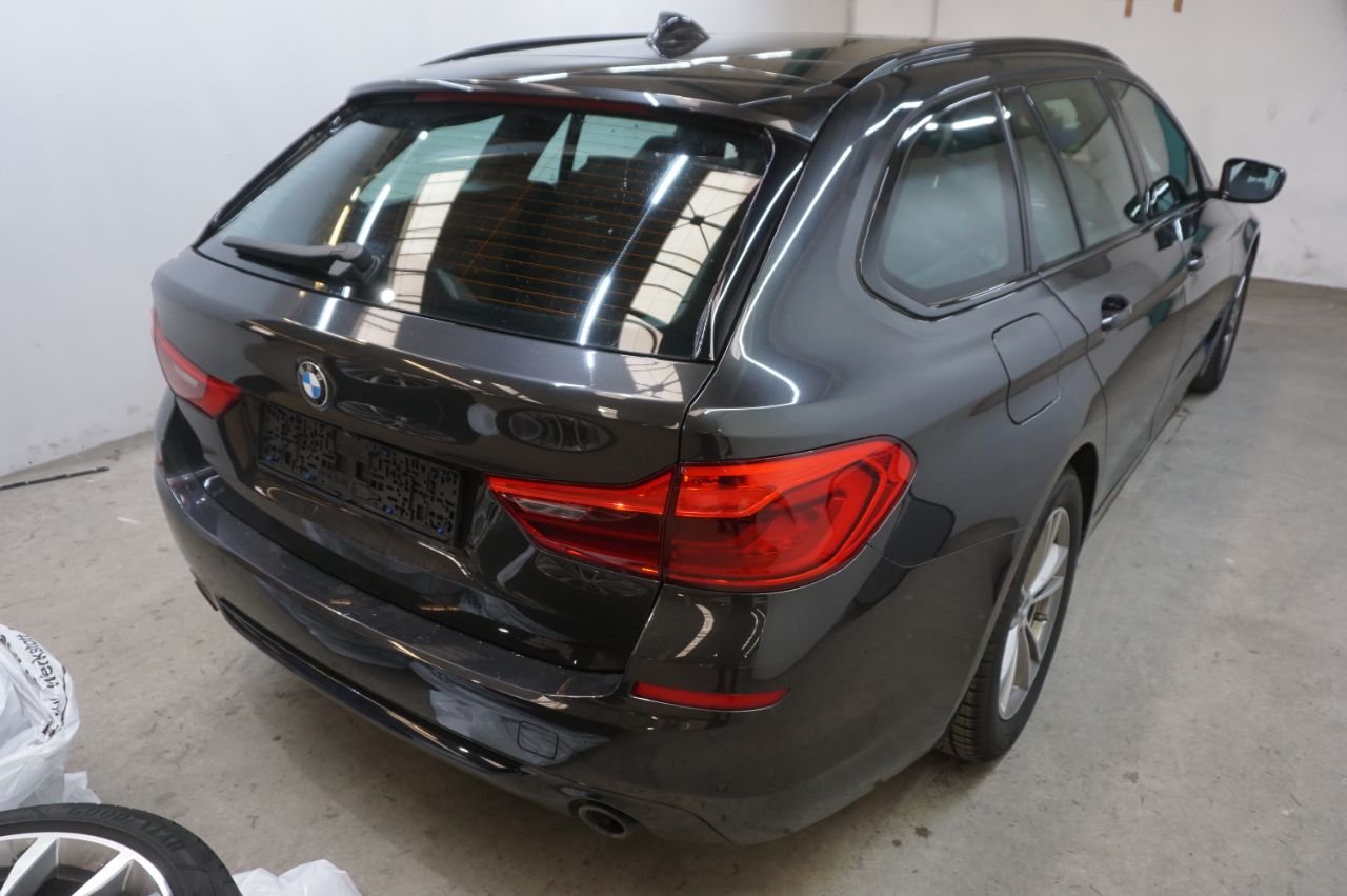 Bmw 5 Series 520d - Diesel - Automatic - 121 407 km