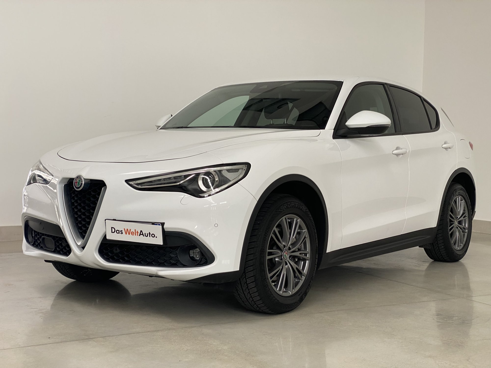 Alfa romeo Stelvio 2.2 - Diesel - Automatic - 70 682 km