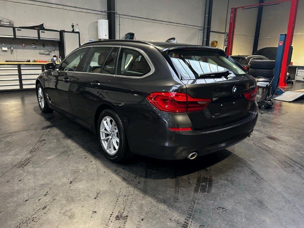 Bmw 5 Series 520d - Diesel - Automatic - 59 863 km