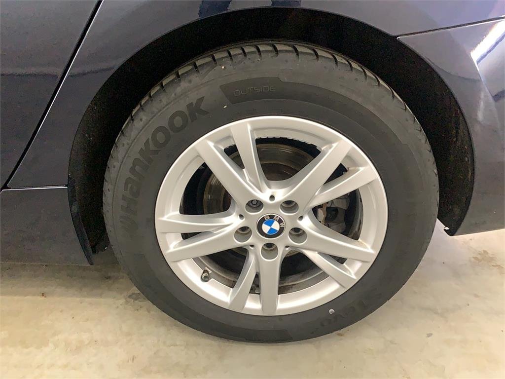 Bmw 2 Series 218i - Benzine - Automatic - 68 200 km