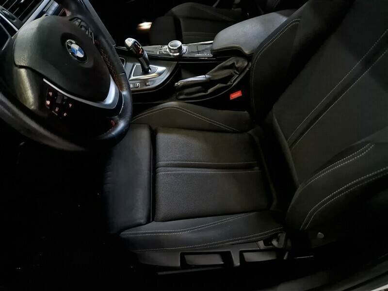 Bmw 3 Series 320d - Diesel - Automatic - 193 410 km