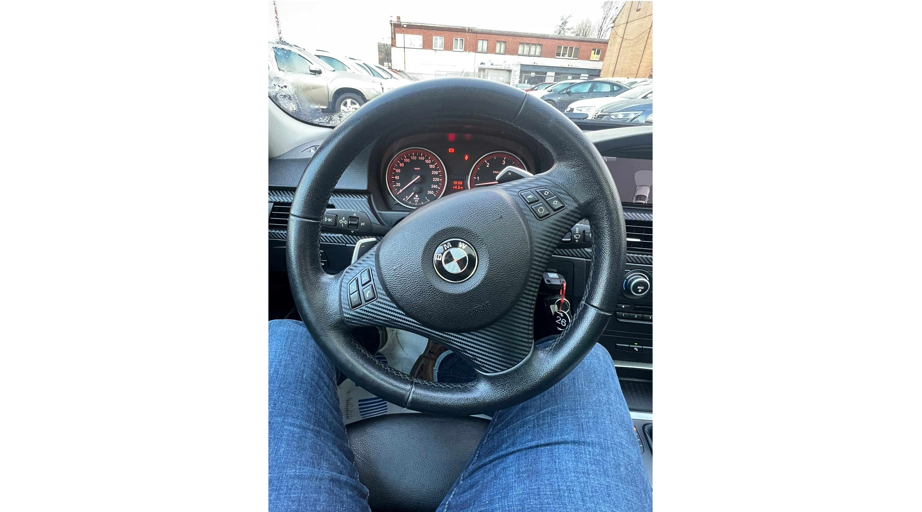 Bmw 3 Series 330d - Diesel - Automatic - 999 999 km