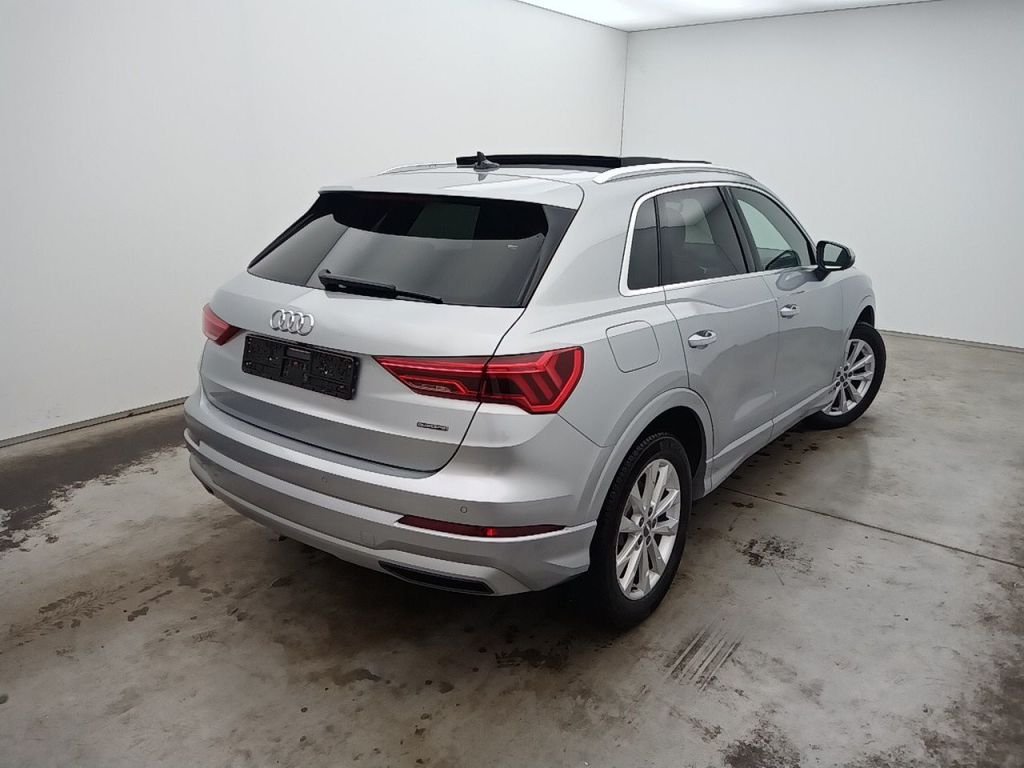 Audi Q3 45 TFSI - Benzine - Automatic - 78 984 km