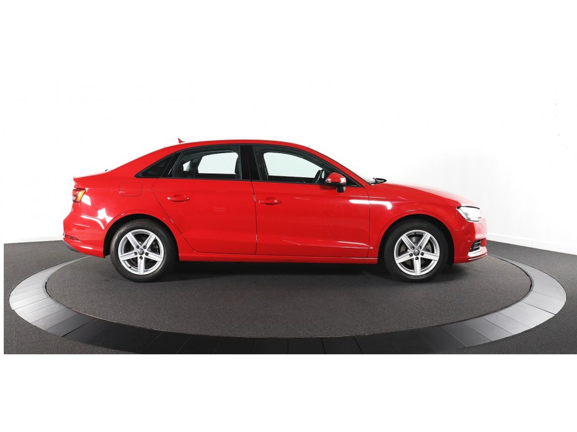 Audi A3 1.5 TFSI - Benzine - Automatic - 55 792 km