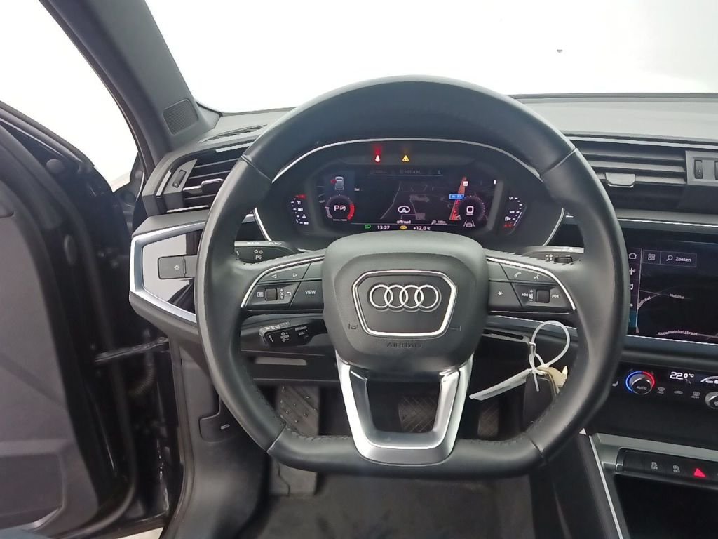 Audi Q3 35 TDI - Diesel - Automatic - 211 351 km