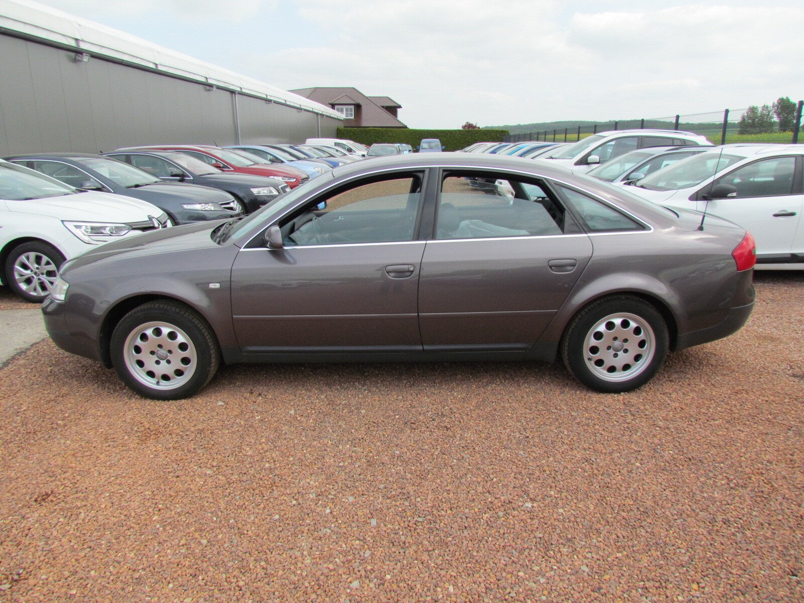 Audi A6 2.4 - Benzine - Automatic - 161 442 km