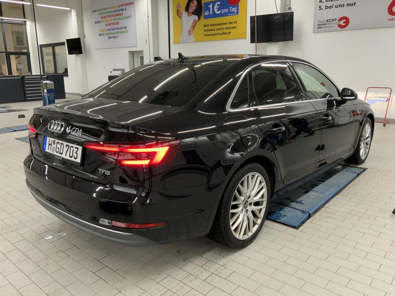 Audi A4 1.4 TFSI - Benzine - Automatic - 136 833 km