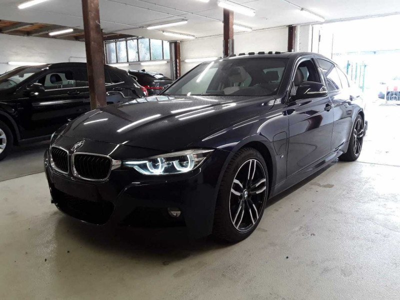 Bmw 3 Series 330e - Hybride - Automatic - 74 821 km