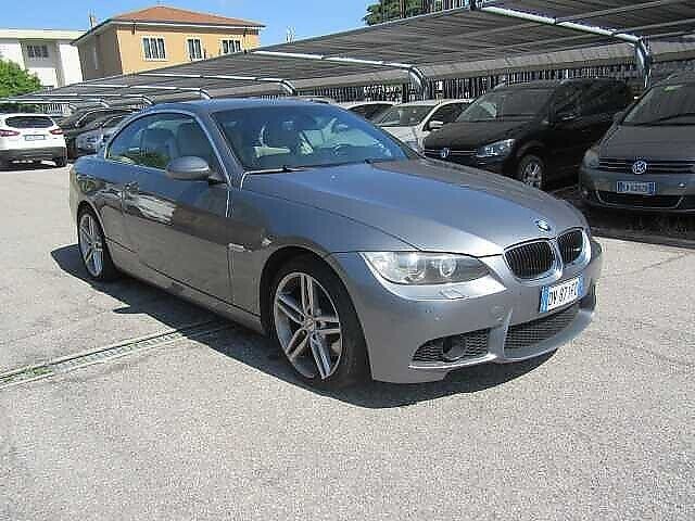 Bmw 3 Series 330d - Diesel - Manual - 258 442 km