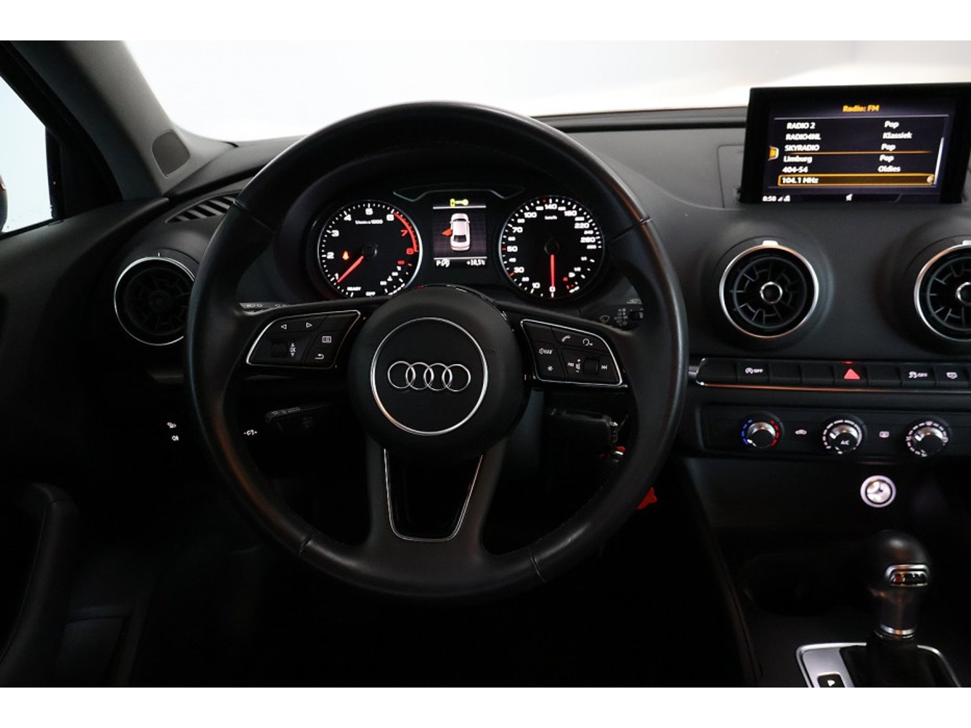 Audi A3 1.5 TFSI - Benzine - Automatic - 55 792 km