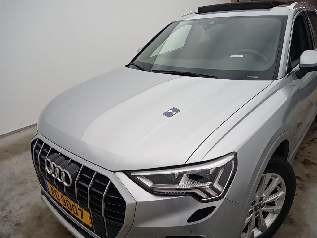 Audi Q3 45 TFSI - Benzine - Automatic - 78 984 km