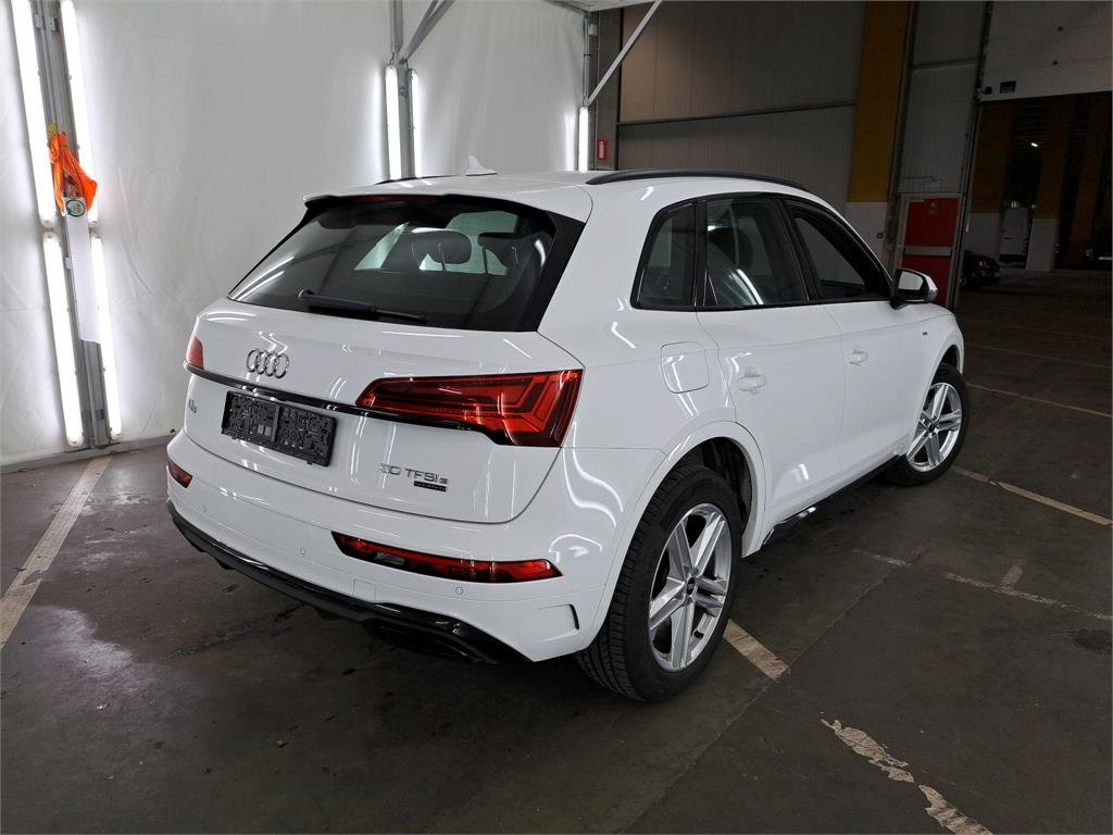 Audi Q5 50 TFSIe - Hybride - Automatic - 12 876 km