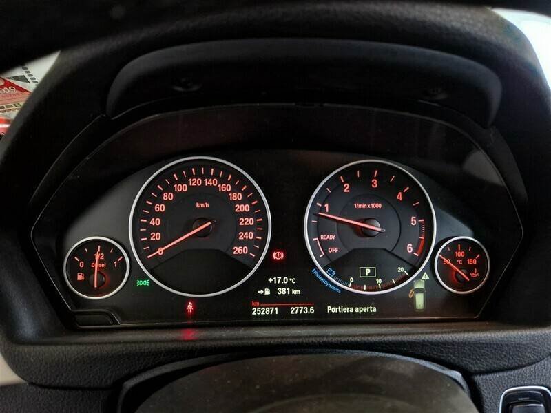 Bmw 3 Series 318d - Diesel - Automatic - 252 871 km