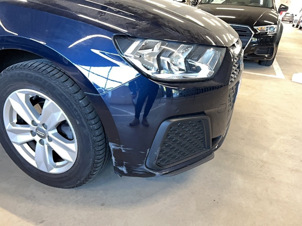 Audi A1 1.0 TFSI - Benzine - Manual - 88 383 km