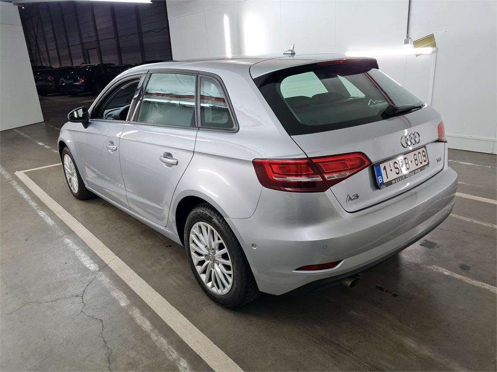 Audi A3 1.6 TDI - Diesel - Manual - 102 704 km