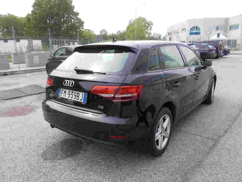 Audi A3 30 - Diesel - Manual - 216 406 km