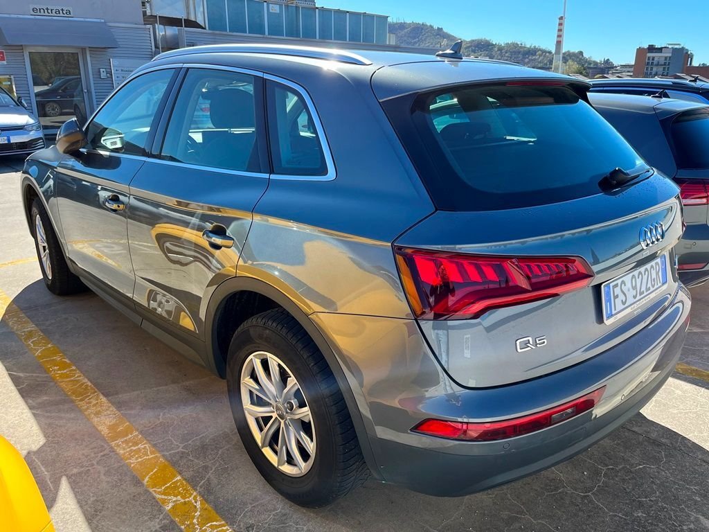 Audi Q5 2.0 TDI - Diesel - Automatic - 163 232 km