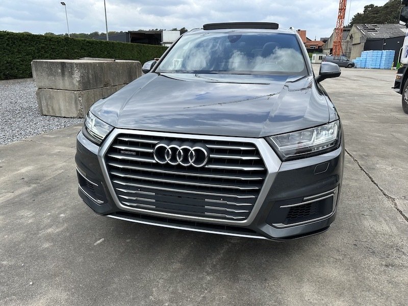 Audi Q7 3.0 TDI - Hybride - Automatic - 205 300 km