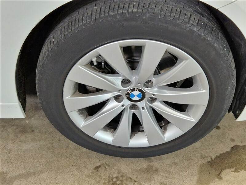 Bmw 3 Series 320d - Diesel - Automatic - 193 410 km