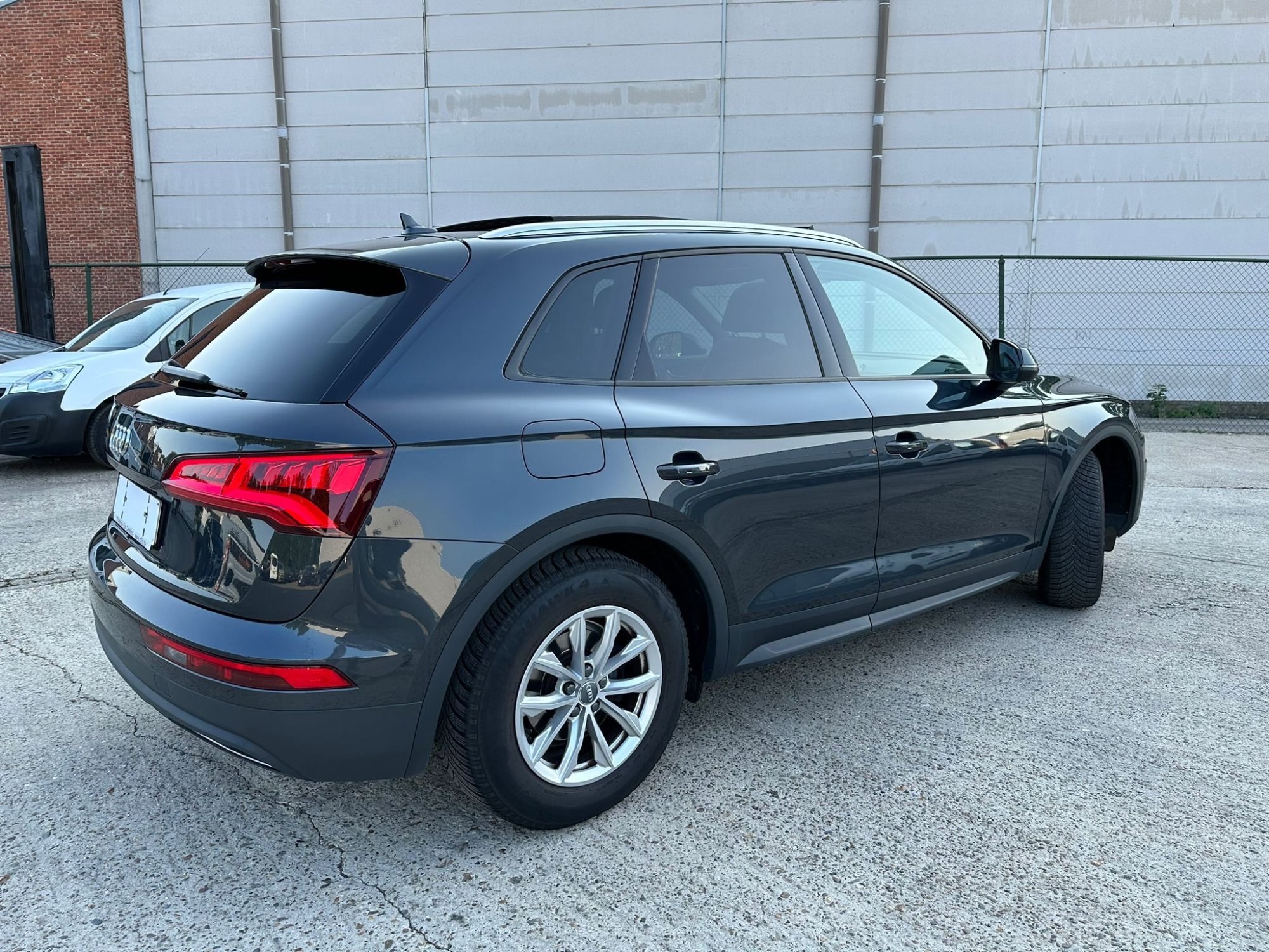 Audi Q5 2.0 TDI - Diesel - Manual - 192 050 km