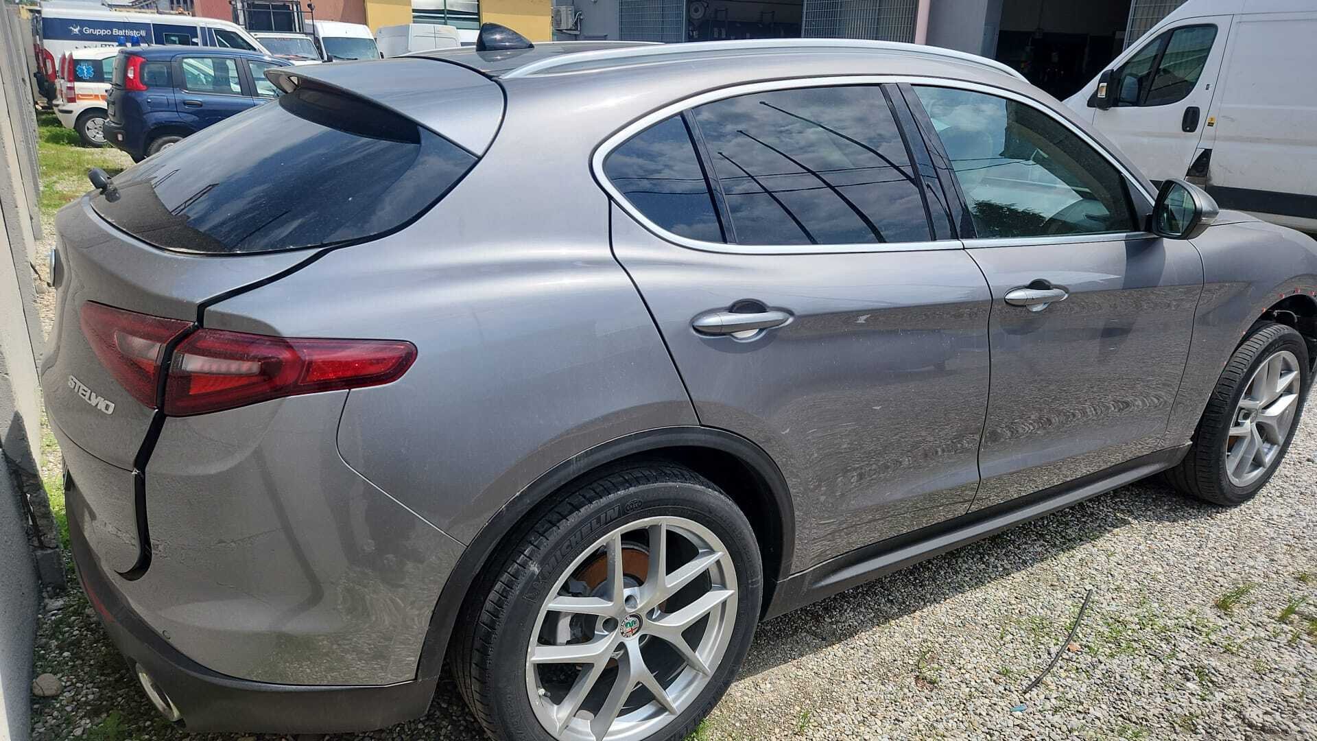 Alfa romeo Stelvio 2.2 - Diesel - Automatic - 87 272 km