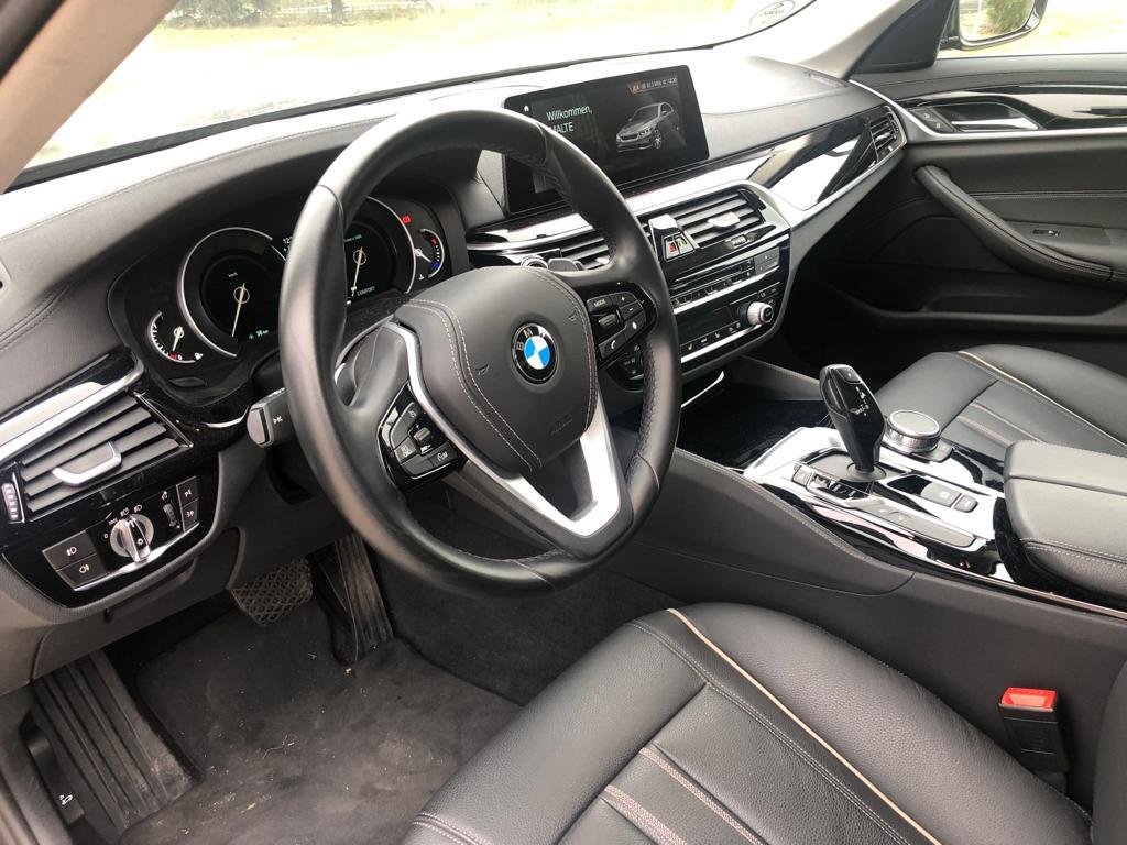 Bmw 5 Series 540i - Benzine - Automatic - 33 486 km