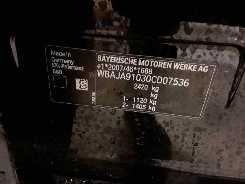 Bmw 5 Series 530e - Hybride - Automatic - 61 392 km