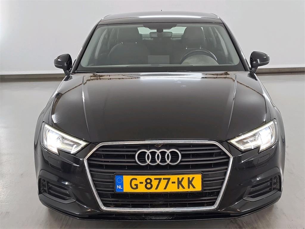 Audi A3 30 TFSI - Benzine - Manual - 109 022 km