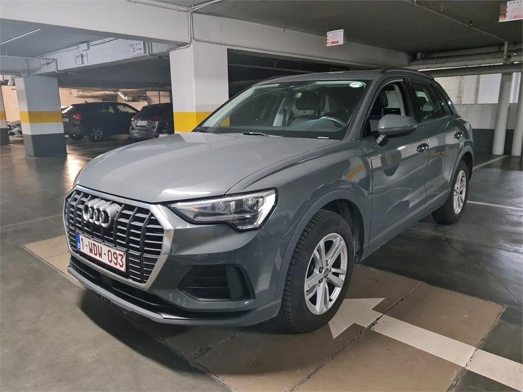 Audi Q3 35 TFSI - Benzine - Manual - 38 740 km