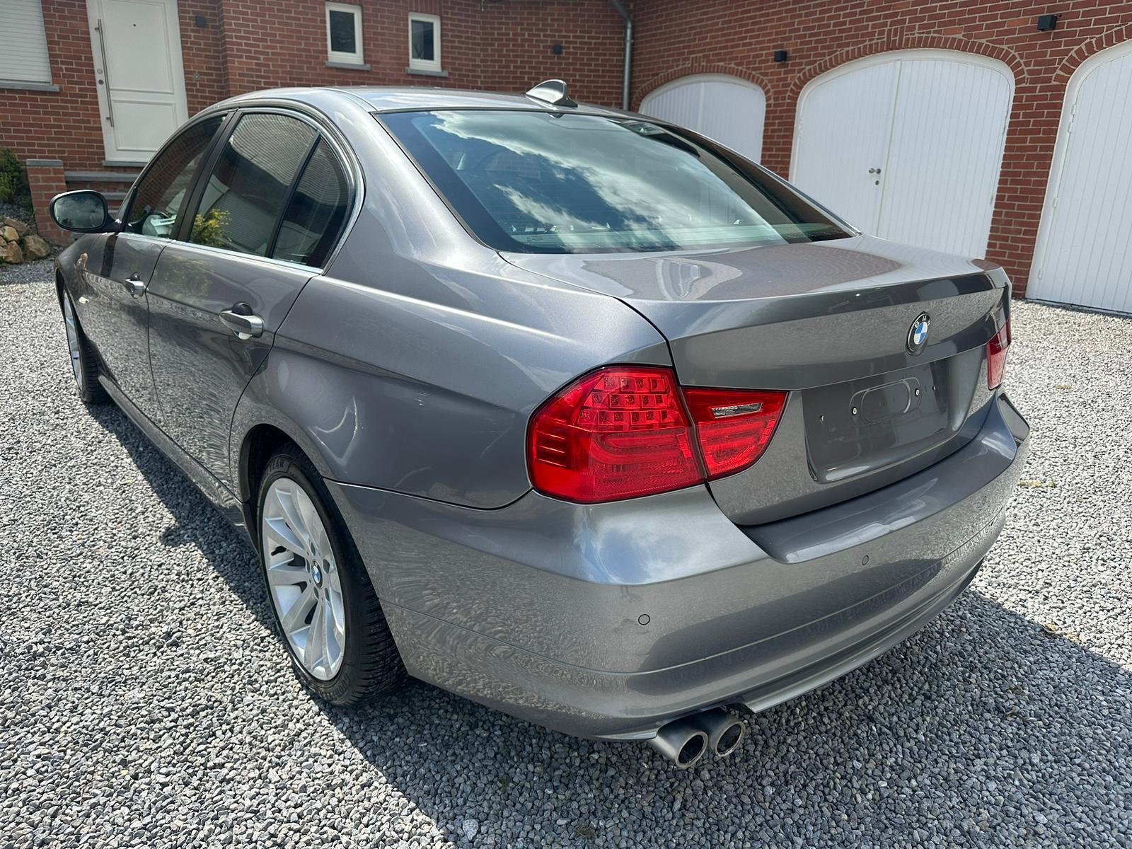 Bmw 3 Series 330d - Diesel - Manual - 393 849 km