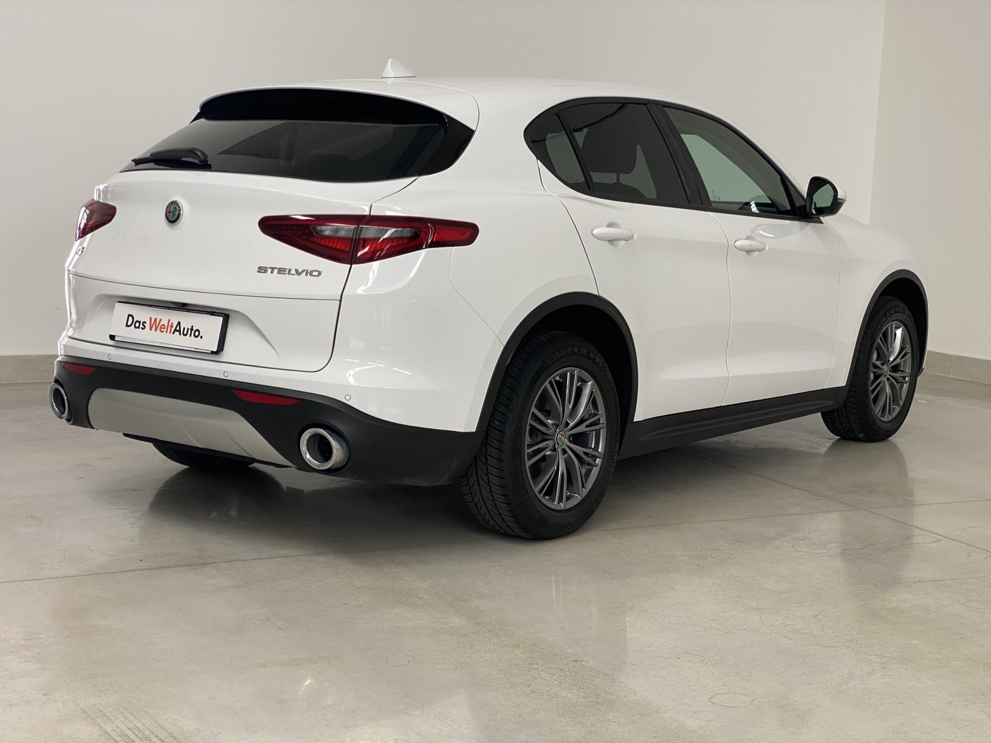 Alfa romeo Stelvio 2.2 - Diesel - Automatic - 70 682 km