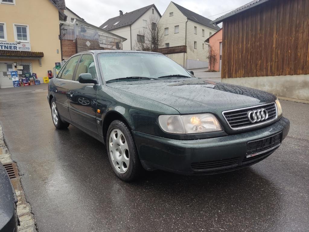 Audi A6 2.6 - Benzine - Automatic - 195 250 km