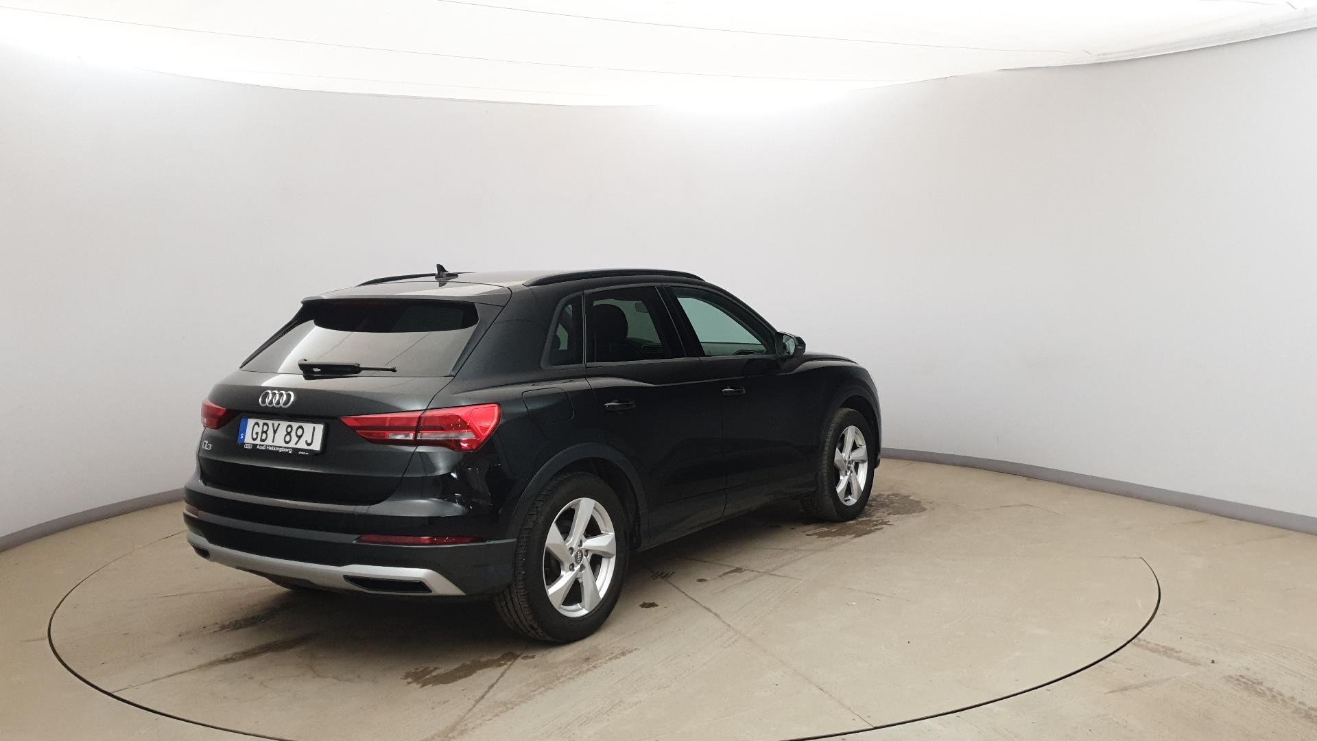 Audi Q3 1.5 TFSI - Hybride - Automatic - 56 800 km