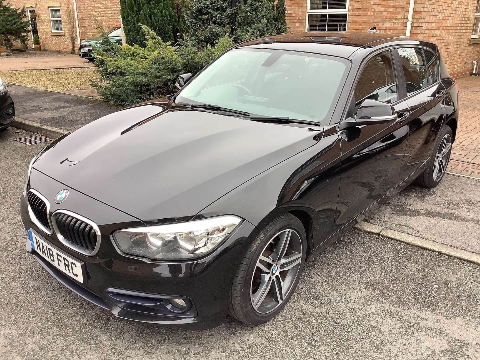 Bmw 1 Series 118i - Benzine - Manual - 156 491 km