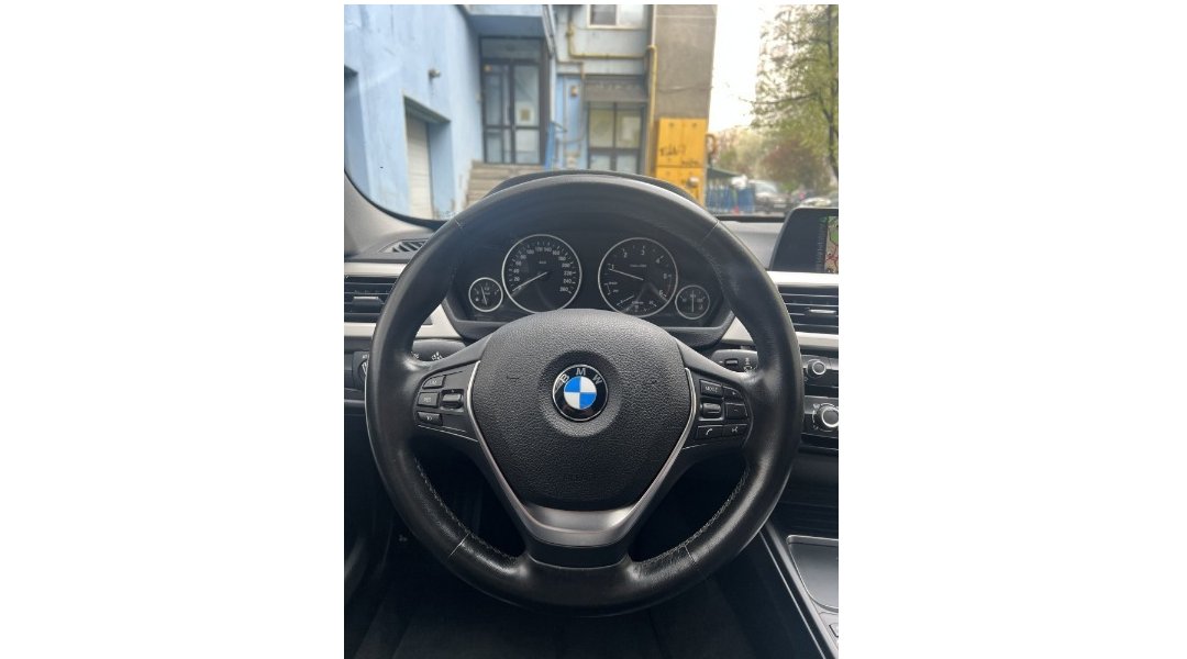 Bmw 3 Series 316d - Diesel - Automatic - 215 500 km