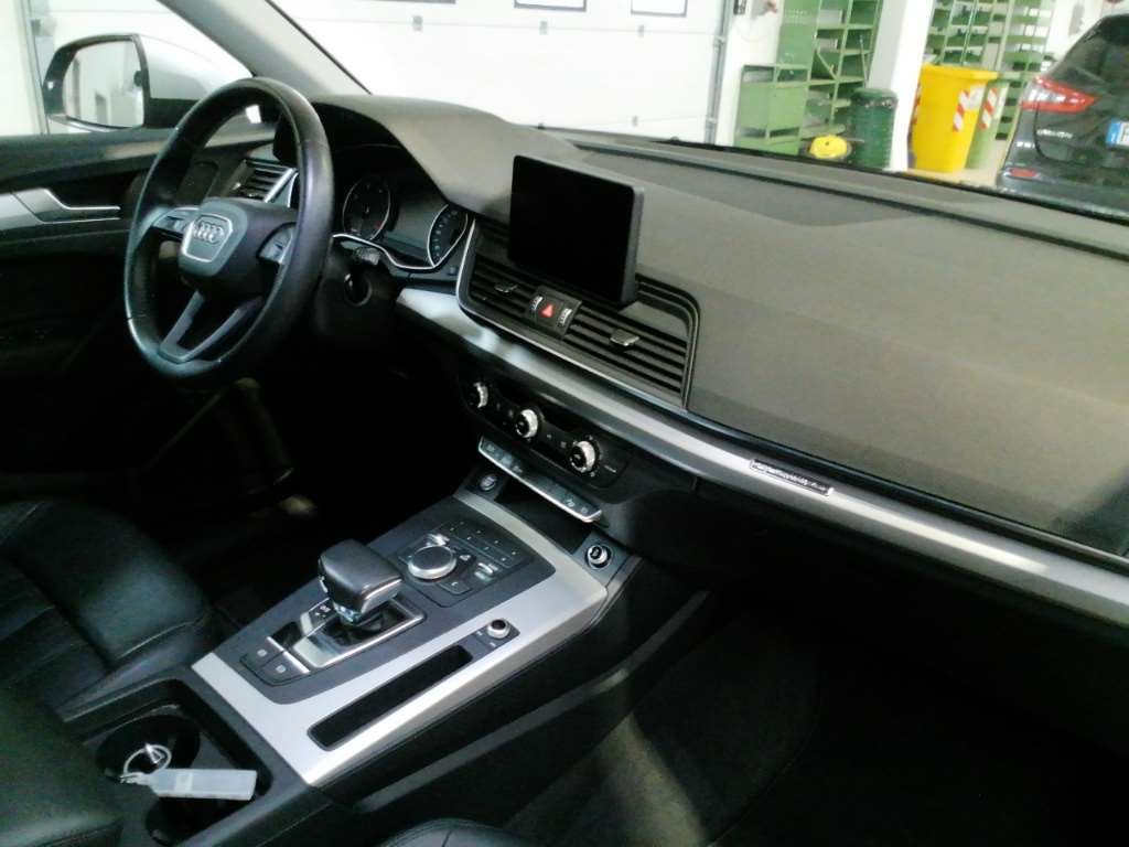 Audi Q5 2.0 TDI - Diesel - Automatic - 197 206 km