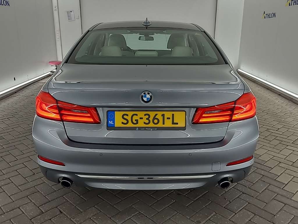 Bmw 5 Series 520i - Benzine - Automatic - 120 105 km