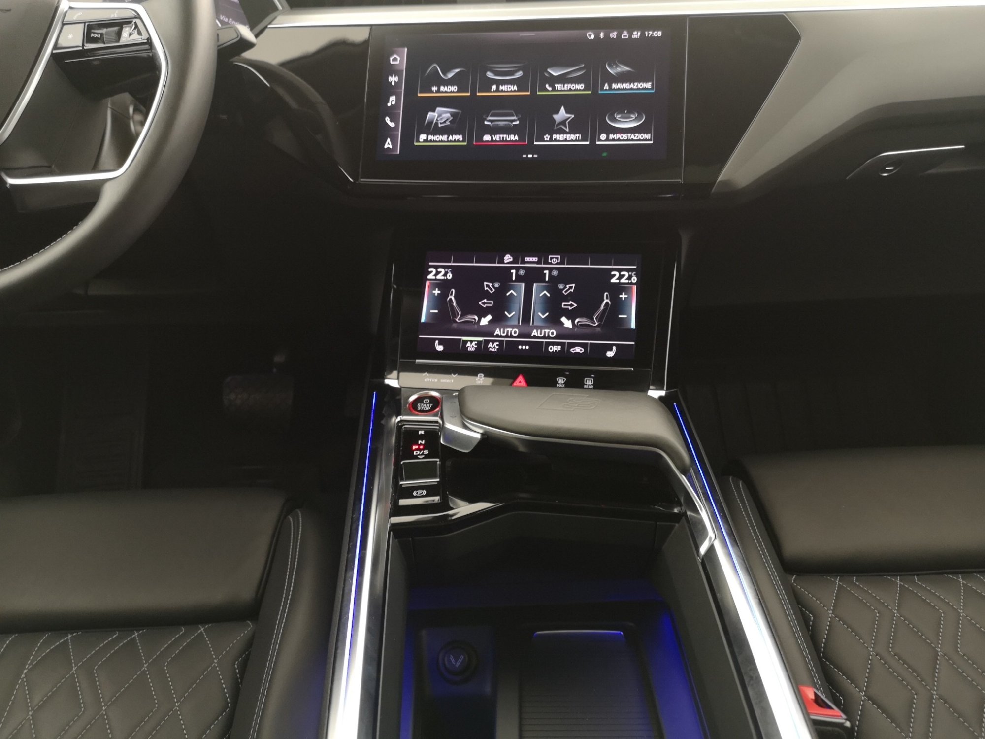 Audi E-Tron - - Electric - Automatic - 22 185 km