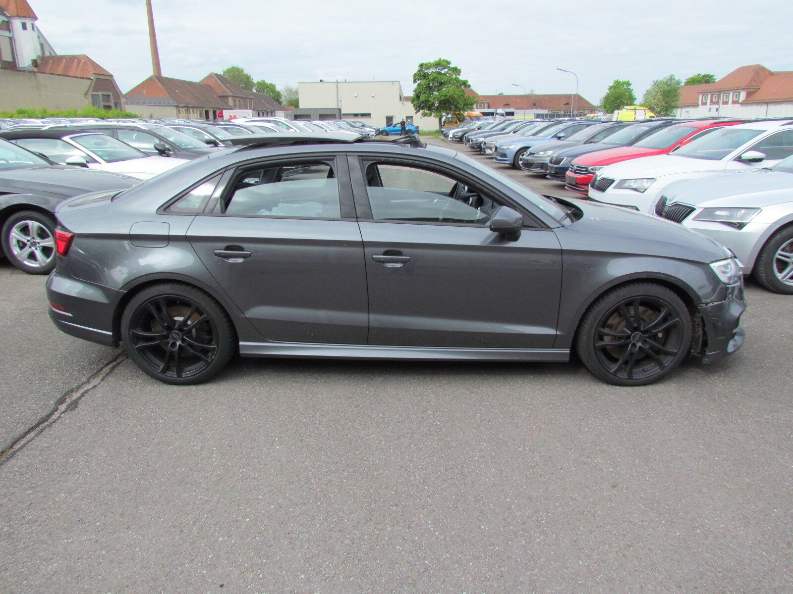 Audi A3 - - Benzine - Automatic - 72 494 km