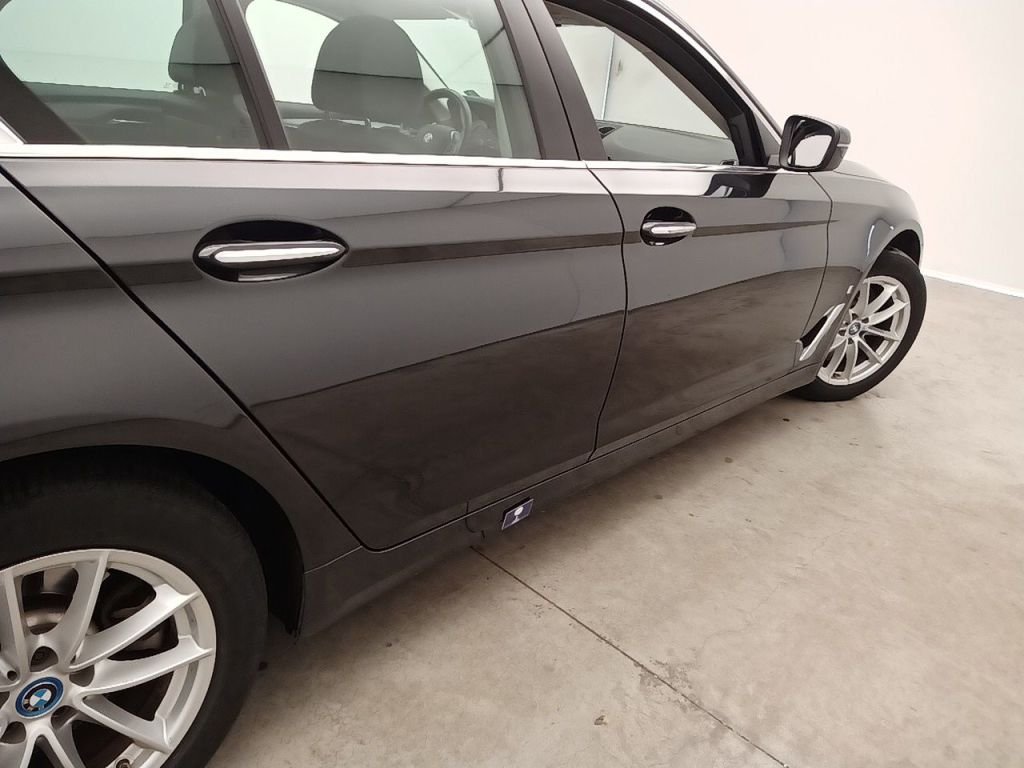 Bmw 5 Series 530e - Hybride - Automatic - 140 150 km